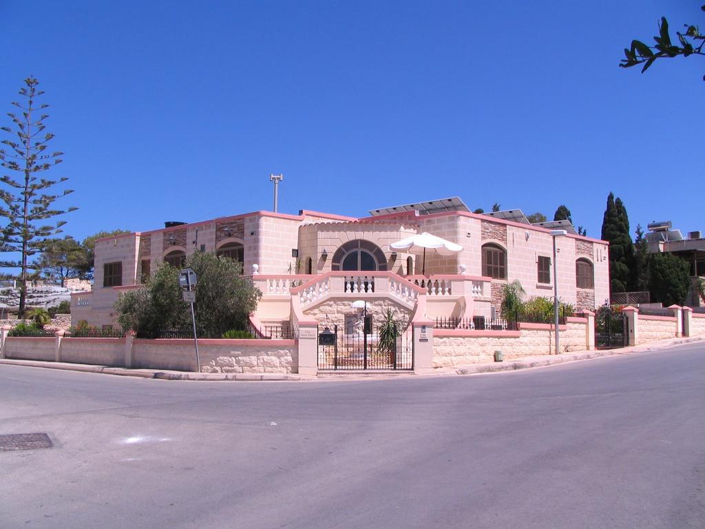 Tranquil Villa Apartments Units Mellieħa Exterior foto